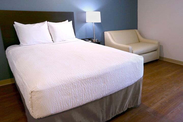 Room 15 of 26