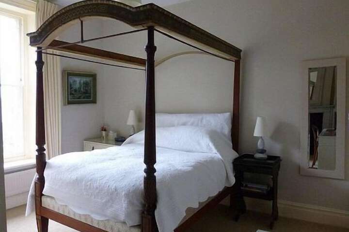 Room 18 of 81