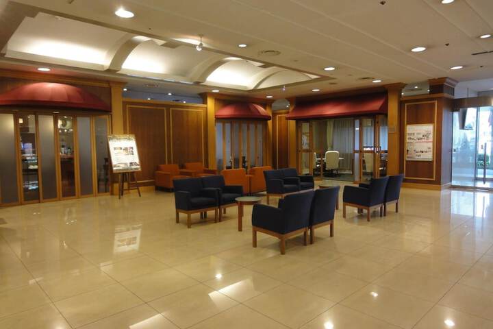 Lobby Entry