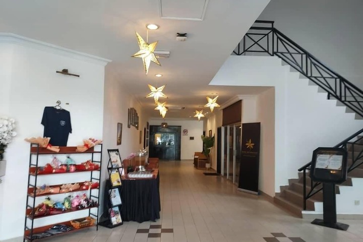 Lobby Photos