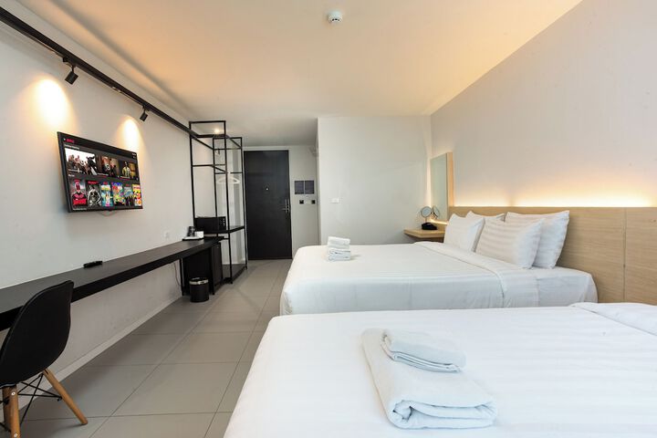 Room 7 of 71