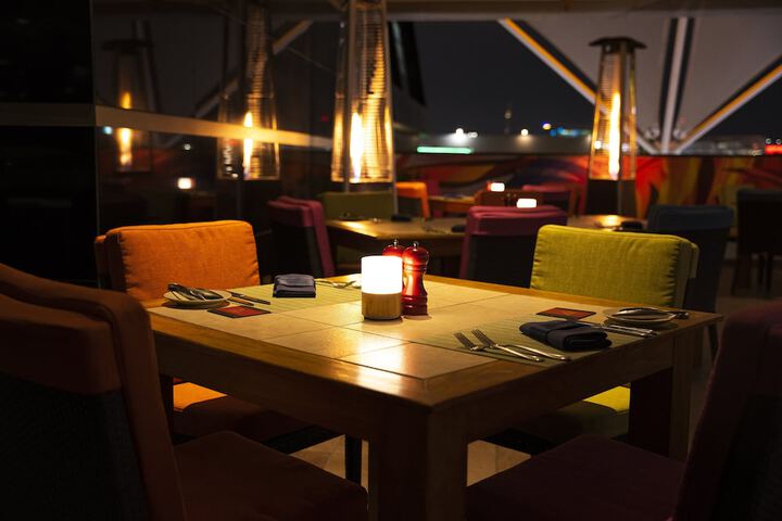 Dining 82 of 149