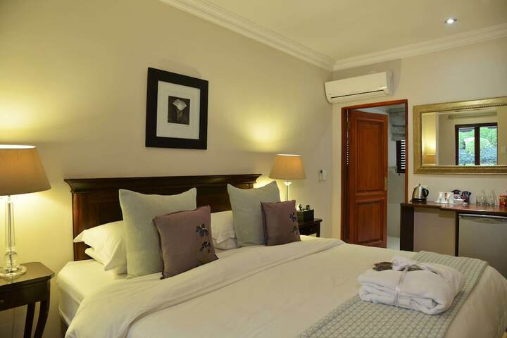 Room 34 of 57