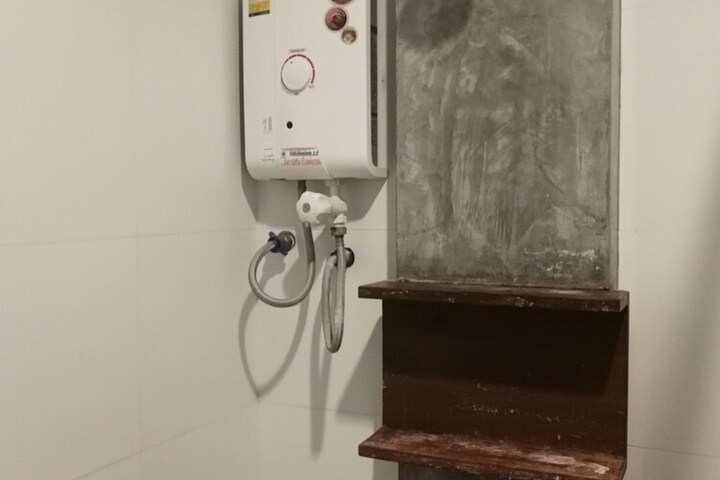 Room 15 of 29