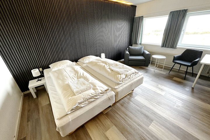 Room 10 of 40
