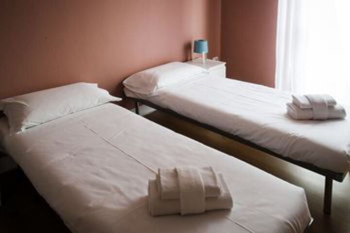 Room 28 of 29