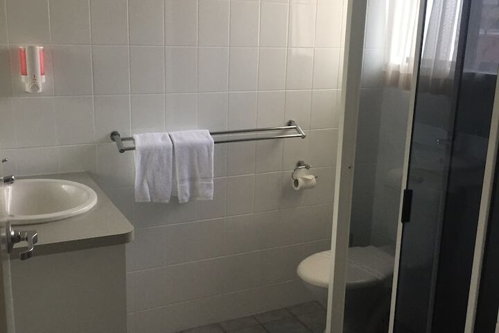 Clean Restrooms