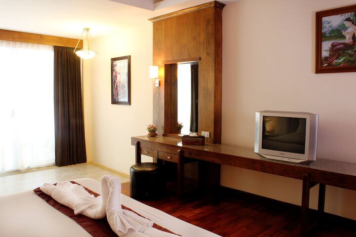 Room 21 of 61