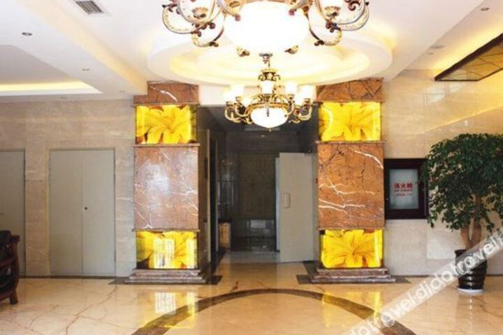 Hotel Interior 12 of 26