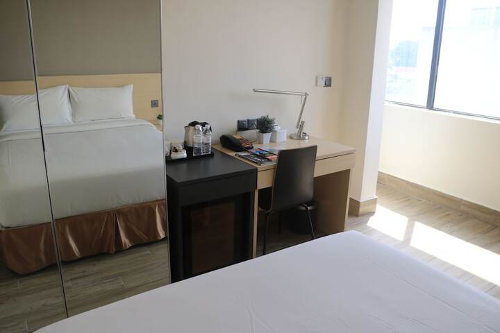 Room 9 of 51