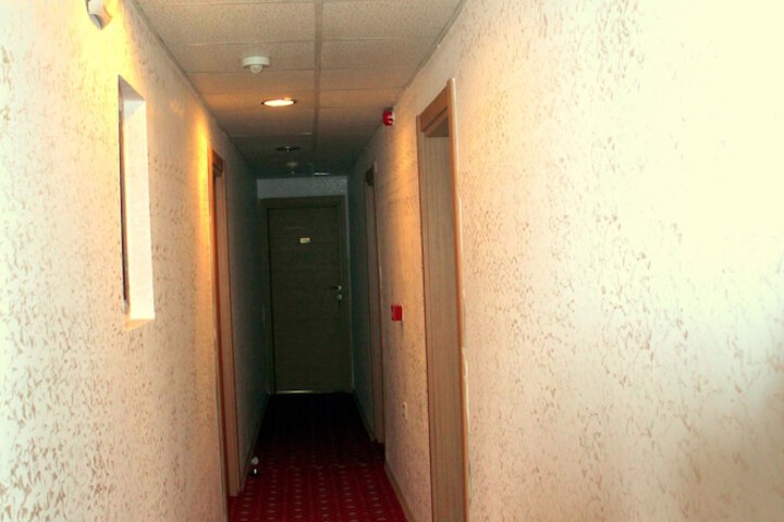 Ballroom/Hall 13 of 15