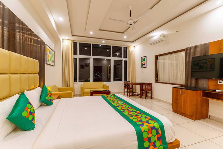 Room 9 of 41
