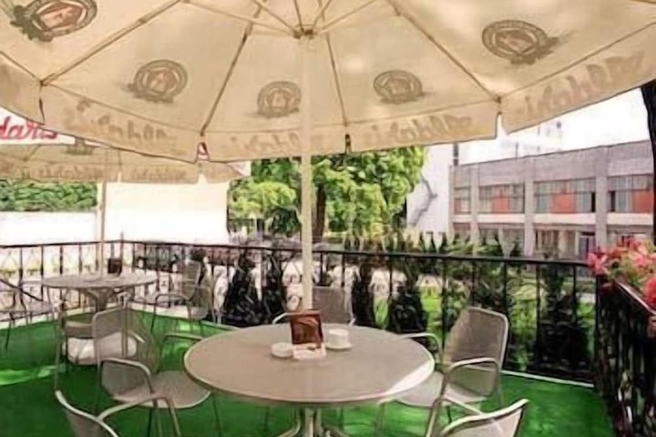 Terrace/Patio 44 of 45