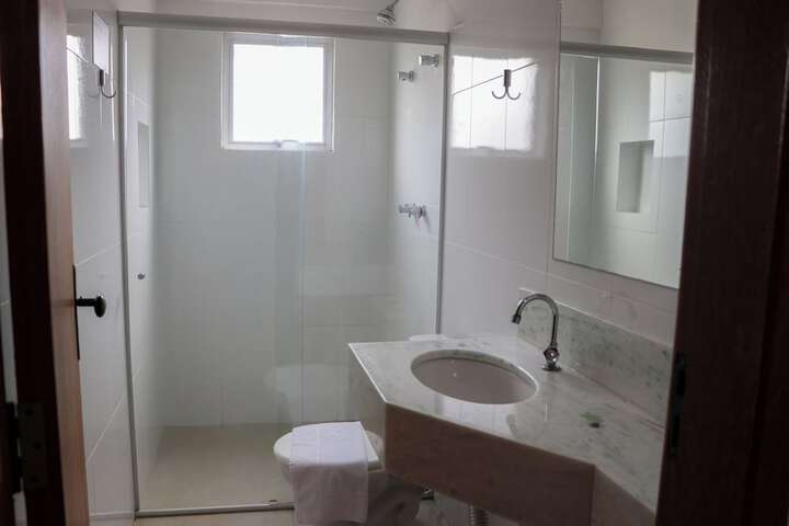 Room 9 of 23