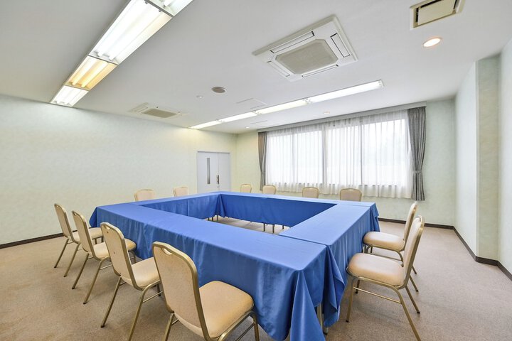 Meeting 28 of 36