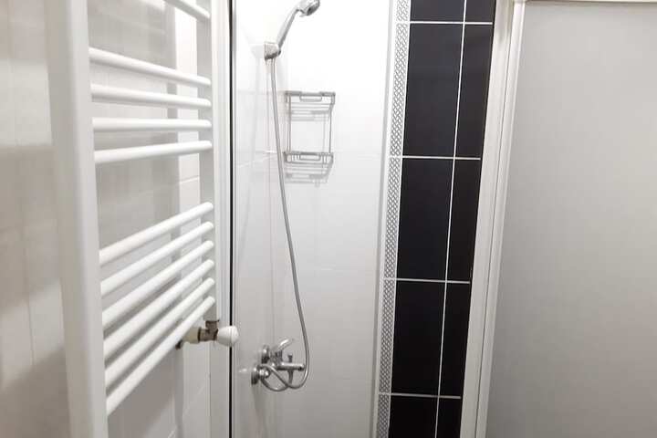 Room 89 of 123