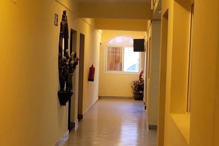 Room 10 of 13