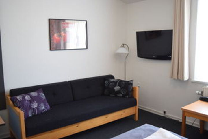 Room 44 of 55