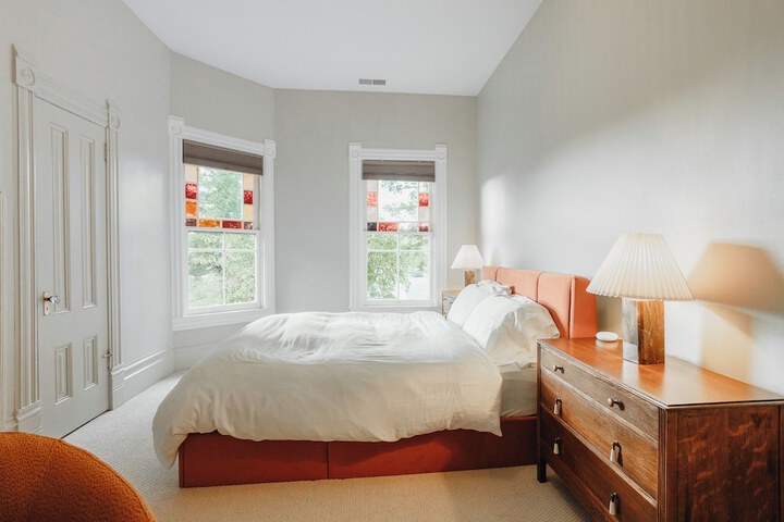 Room 5 of 101