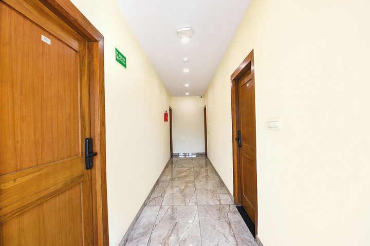 Hotel Interior 3 of 32