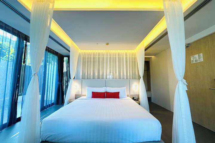 Room 36 of 125