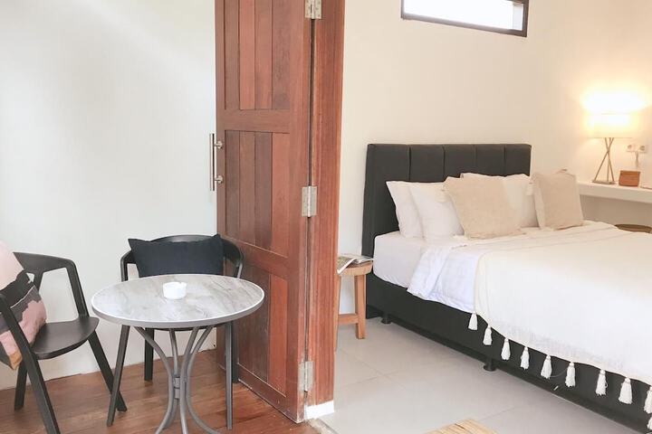 Room 3 of 59