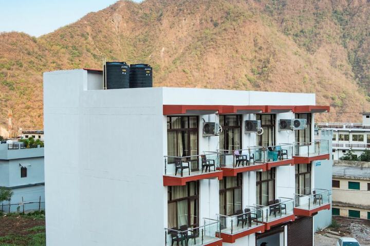 Hotel 27 of 28