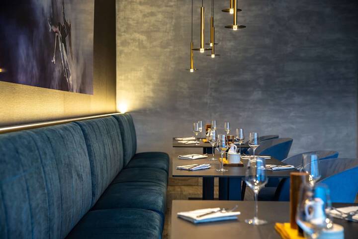 Dining 79 of 122