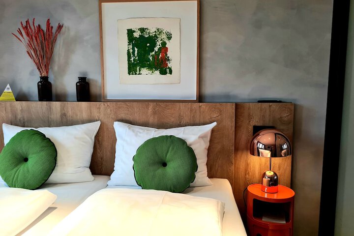 Room 18 of 61