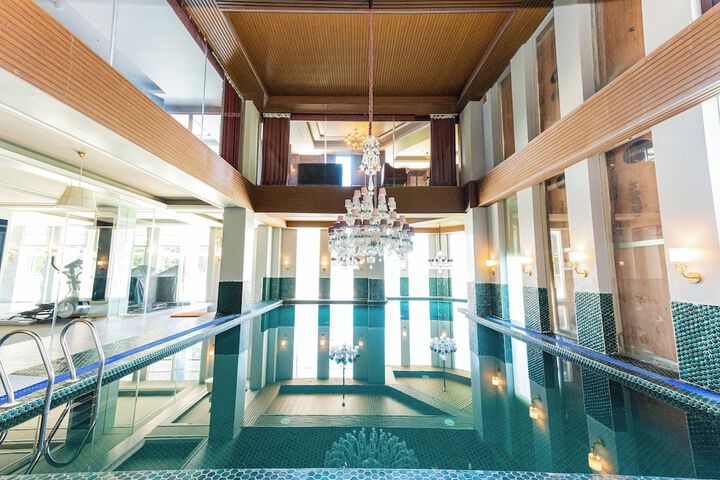 Pool 24 of 81
