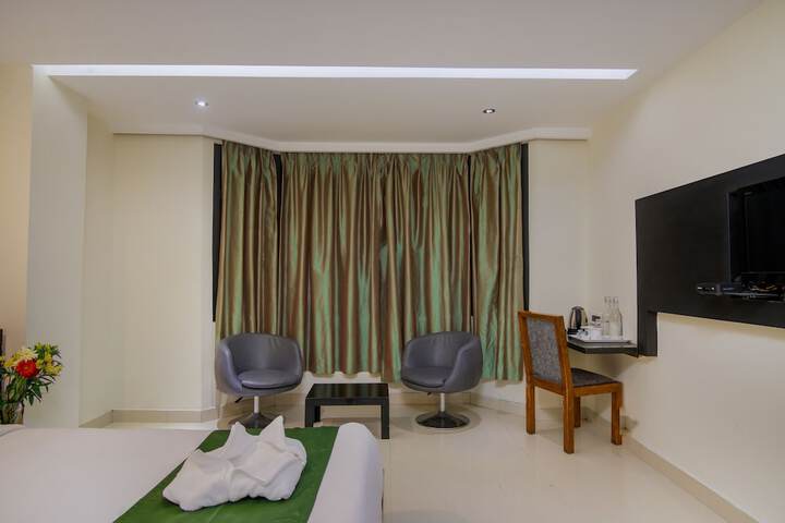 Room 25 of 60