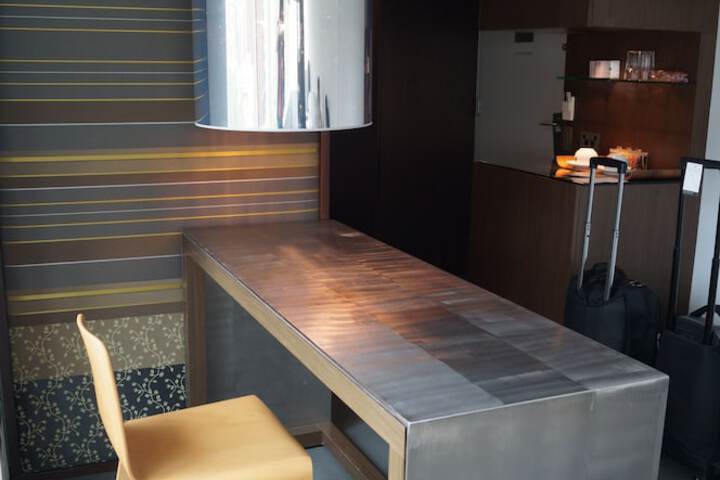 Room amenity