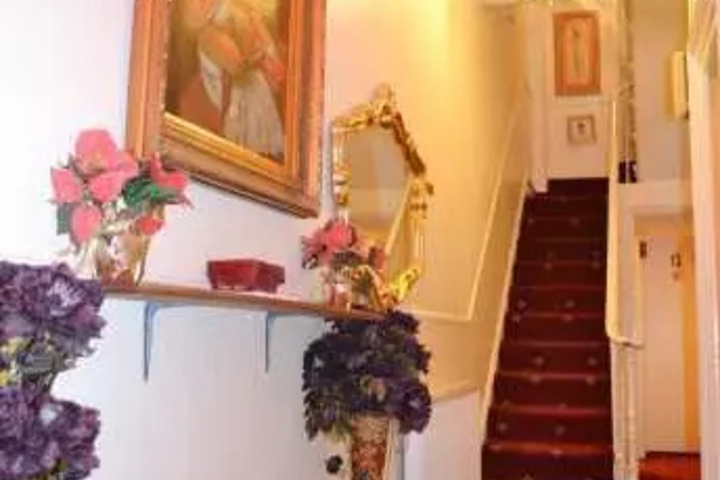Belgravia Hotel
