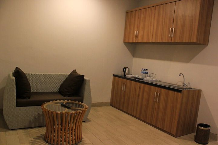 Room 29 of 73