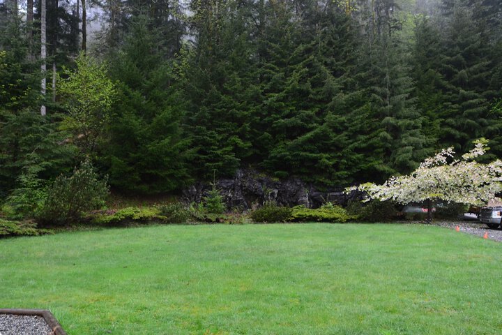 Property Grounds 39 of 70