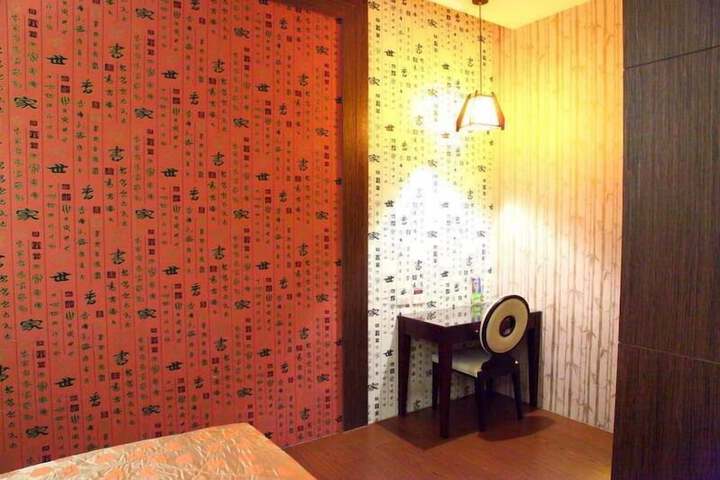 Room 14 of 31