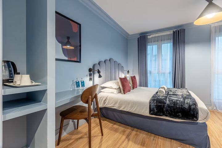Room 5 of 30