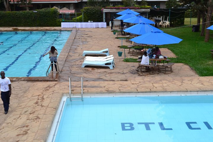 Pool 14 of 47