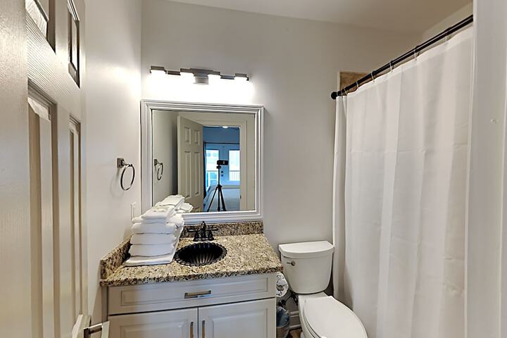 Room 14 of 27