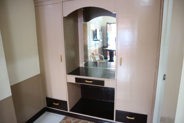 Room 15 of 17