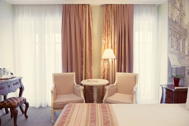 Room 13 of 78