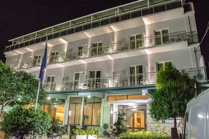 Hotel Telis