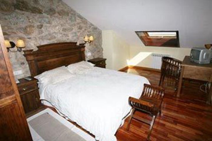 Room 15 of 35