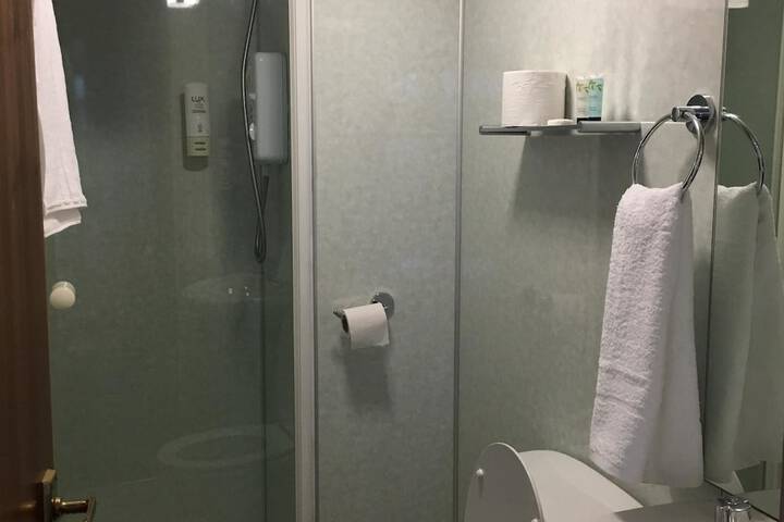Room 18 of 23