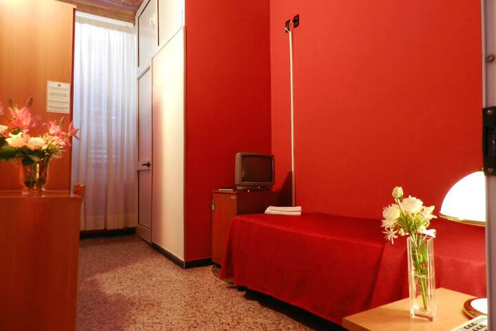 Room 4 of 54
