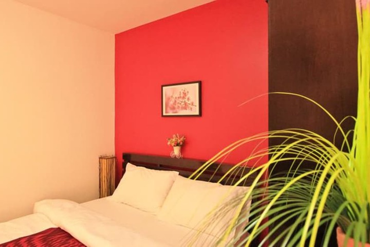 Room 10 of 41