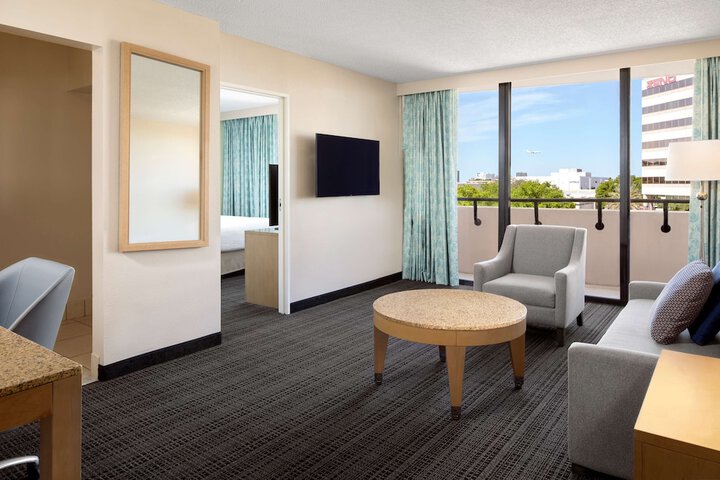 Room 25 of 71