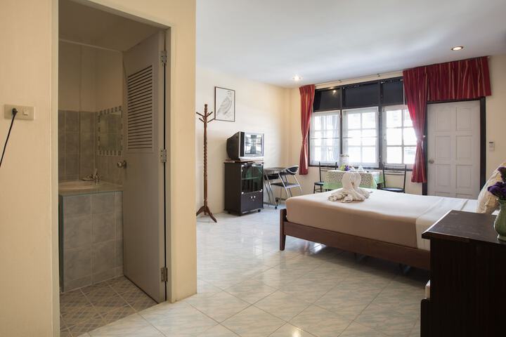 Room 13 of 61