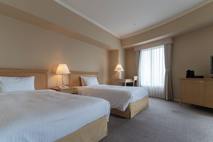 Room 14 of 87