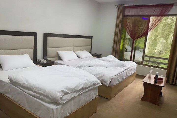 Room 18 of 19
